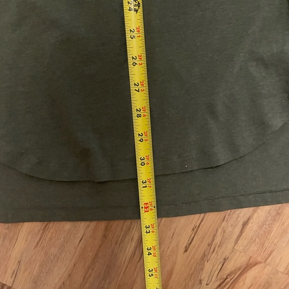 Express Women’s Green High Low Pocket T Shirt Dress - Picture 8 of 10